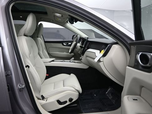 New 2026 Volvo XC60 T8 Ultra w/ Protection Package Premier image 26