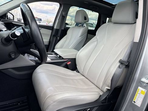 Used 2023 Acura MDX SH-AWD w/ Technology Package image 11