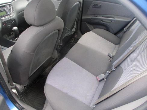 Used 2009 Kia Rio LX w/ PWR Pkg FWD image 9
