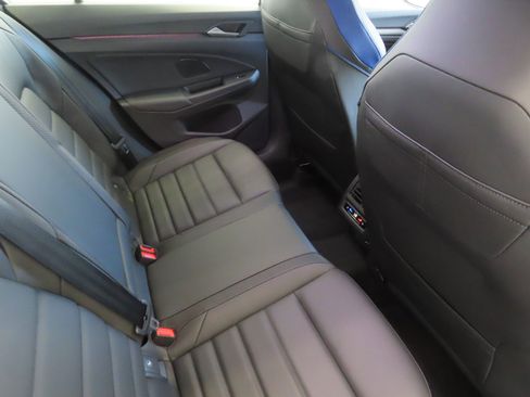 New 2026 Volkswagen Golf image 26