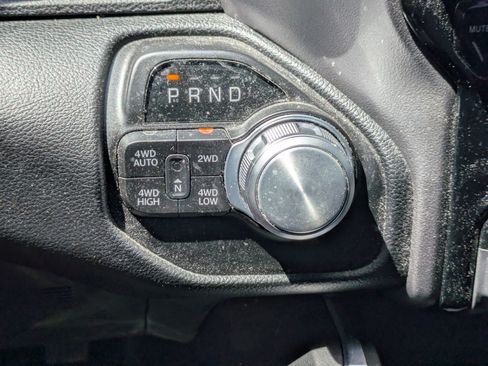 Used 2022 RAM 1500 Laramie w/ Sport Appearance Package image 22