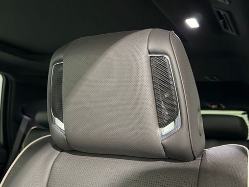 Certified 2025 Cadillac Escalade Sport w/ Touring Package AWD/4WD image 38