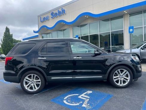 Used 2016 Ford Explorer Limited w/ Equipment Group 301A FWD image 5