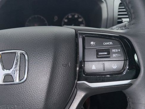 Used 2025 Honda Odyssey EX-L image 38