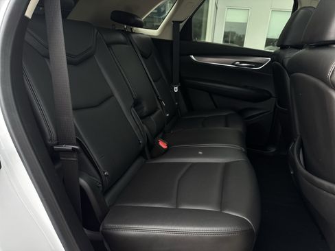Used 2019 Cadillac XT5 Luxury image 28