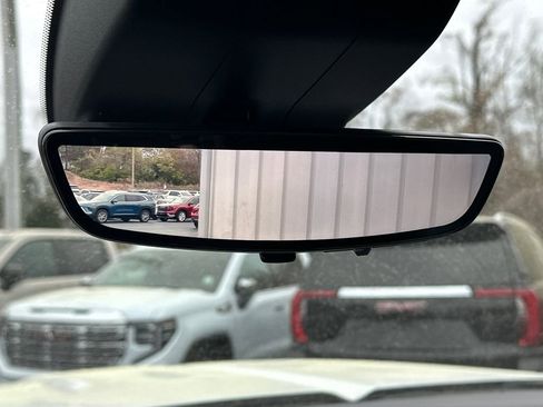 Used 2025 GMC Sierra 2500 AT4 w/ AT4 Premium Plus Package image 32