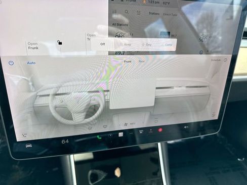 Used 2018 Tesla Model 3 Long Range image 19