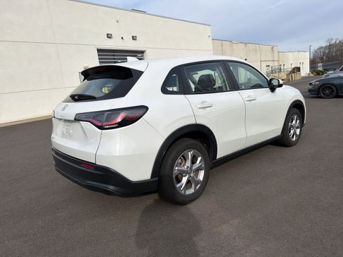 Certified 2024 Honda HR-V LX image 5