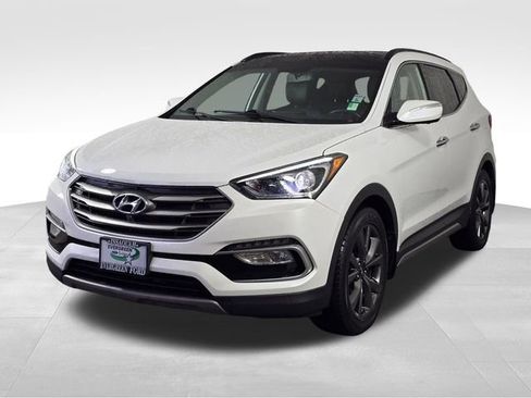 Used 2017 Hyundai Santa Fe Sport image 3