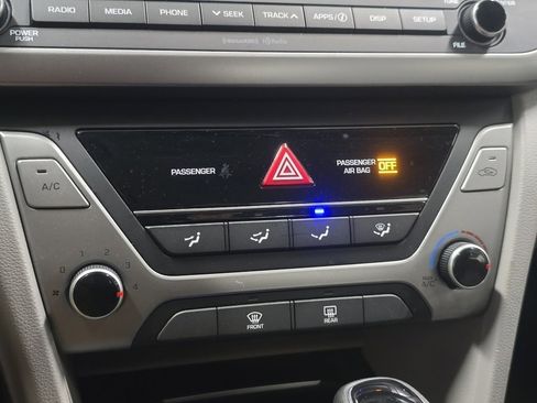 Used 2018 Hyundai Elantra SEL w/ Cargo Package image 28