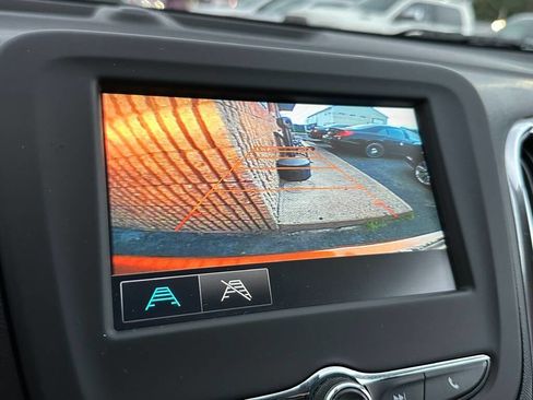 Used 2018 Chevrolet Equinox LS image 26