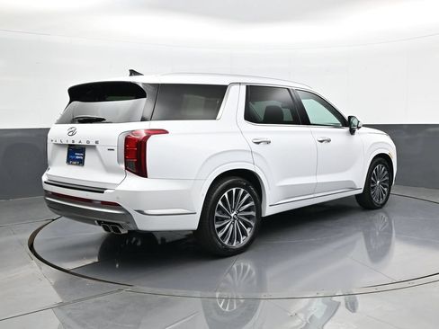 Certified 2025 Hyundai Palisade Calligraphy AWD/4WD image 5