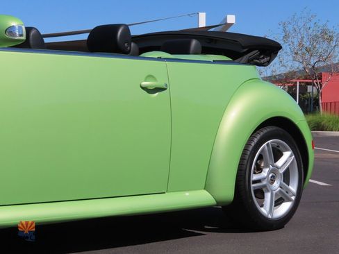 Used 2004 Volkswagen Beetle GLS FWD image 23