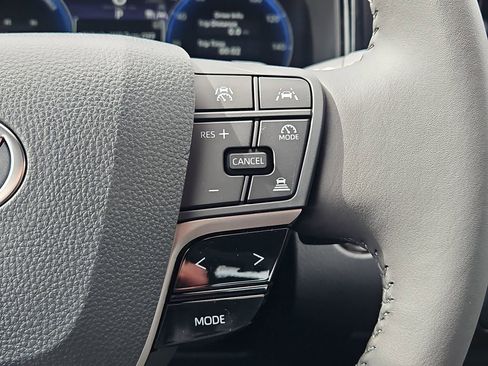 New 2026 Toyota Camry Hybrid AWD/4WD image 14