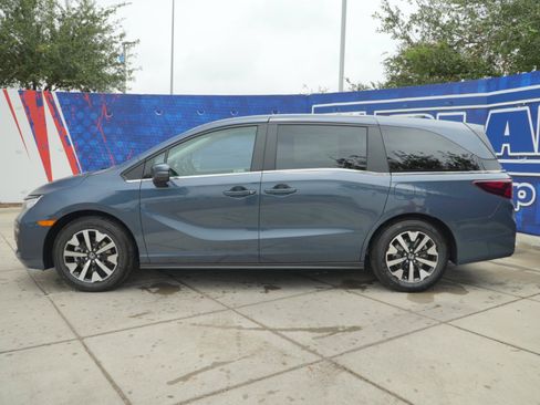 New 2026 Honda Odyssey EX-L image 10