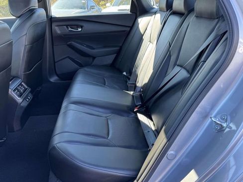 Used 2025 Honda Accord Sport image 11