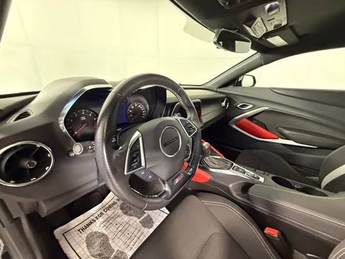 Used 2022 Chevrolet Camaro SS RWD image 6