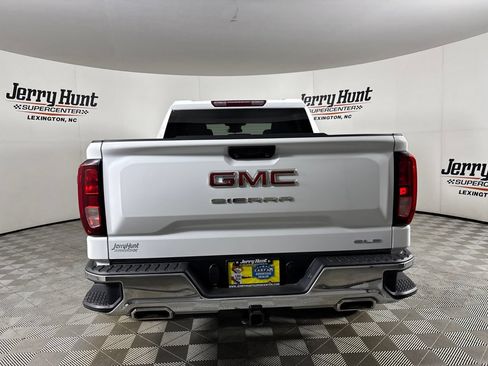 Used 2023 GMC Sierra 1500 SLE AWD/4WD image 5