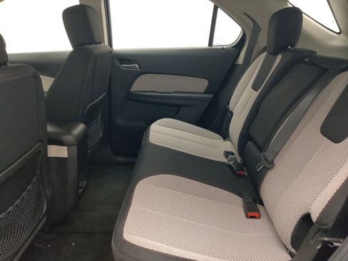 Used 2017 Chevrolet Equinox LS FWD image 18