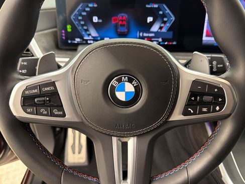 Used 2025 BMW X7 M60i AWD/4WD image 11