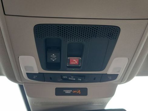 Used 2024 Honda Accord Touring image 25