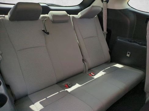 Certified 2024 Toyota Highlander LE FWD image 18