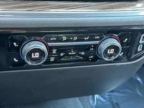 Certified 2025 Chevrolet Silverado 1500 LT RWD image 20