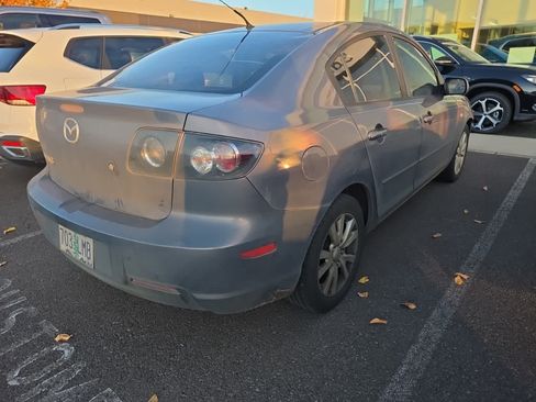 Used 2008 MAZDA MAZDA3 i Touring image 9
