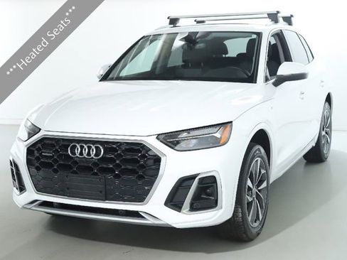 Used 2024 Audi Q5 2.0T Premium Plus image 3