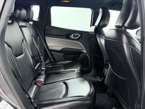 Used 2023 Jeep Compass Limited AWD/4WD image 18