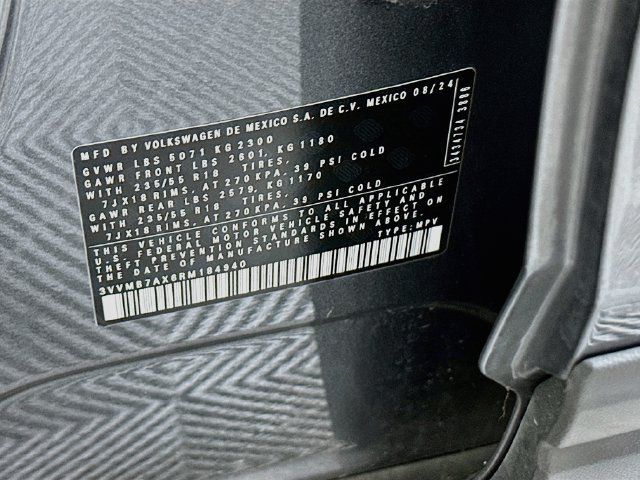 Certified 2024 Volkswagen Tiguan SE AWD/4WD image 32