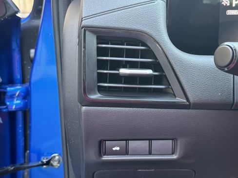 New 2026 Nissan Sentra SR w/ Floor Mat Package FWD image 10