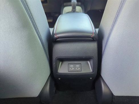 Used 2025 Toyota Corolla SE FWD image 20