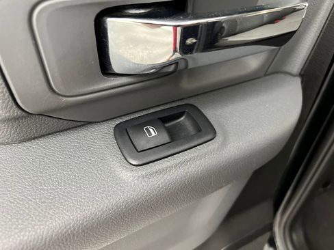 Used 2024 RAM 1500 Classic SLT image 15