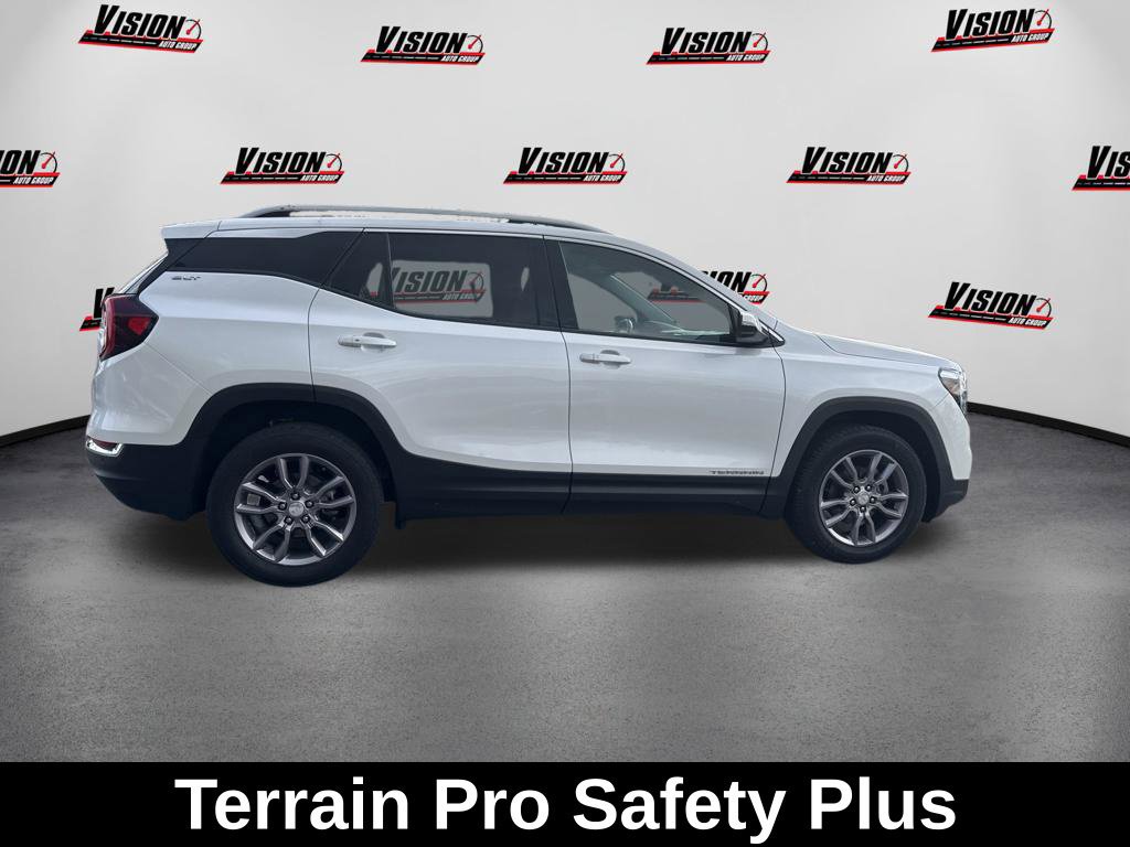 Used 2023 GMC Terrain SLT AWD/4WD image 7