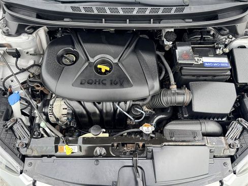Used 2013 Hyundai Elantra Limited FWD image 34