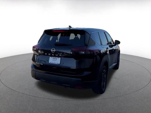 Used 2025 Nissan Rogue SV FWD image 15
