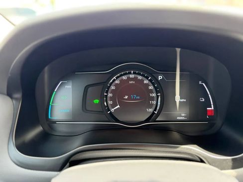 Used 2019 Hyundai Ioniq Electric image 45