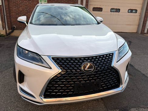 Used 2020 Lexus RX 350L Premium w/ Premium Package AWD/4WD image 3