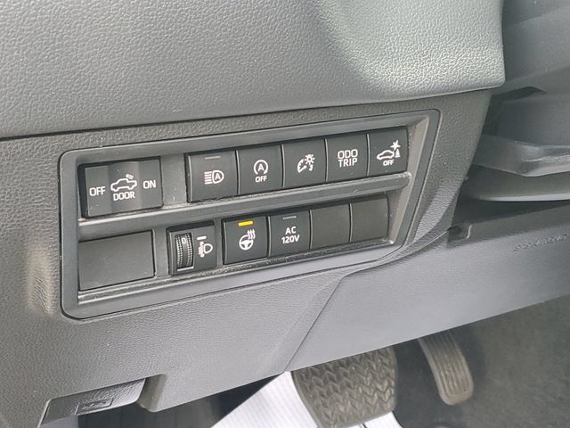 Used 2022 Toyota Tundra Limited AWD/4WD image 9