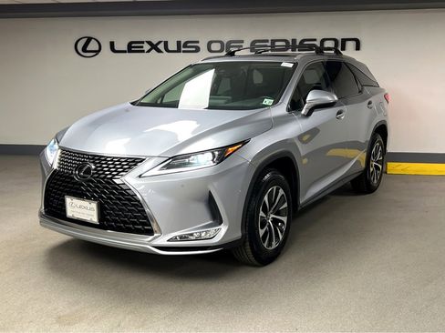Certified 2022 Lexus RX 350L Premium w/ Premium Package image 3
