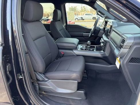 New 2026 Ford F150 XLT w/ XLT Black Appearance Package image 15