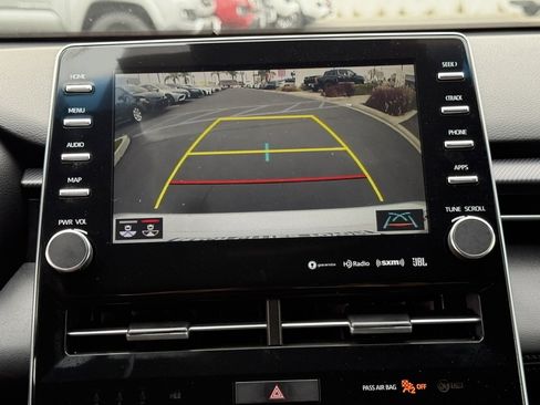 Certified 2020 Toyota Avalon XSE image 30