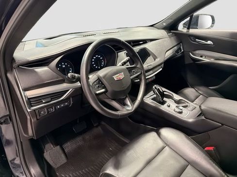 Certified 2023 Cadillac XT4 Premium Luxury w/ Technology Package AWD/4WD image 9