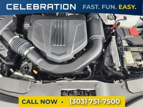 Certified 2025 GMC Acadia Elevation w/ Elevation Premium Package image 16