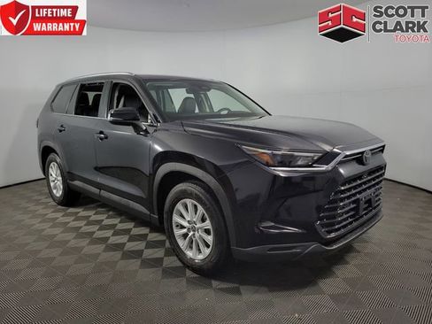 Used 2025 Toyota Grand Highlander AWD image 1