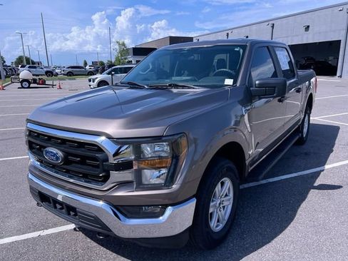 Used 2023 Ford F150 XLT AWD/4WD image 7