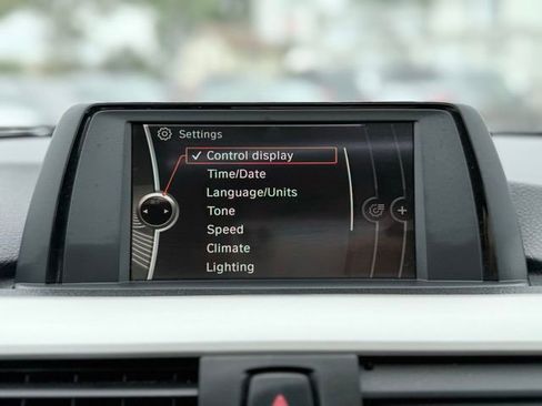 Used 2014 BMW 320i xDrive Sedan image 38