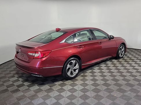 Certified 2019 Honda Accord EX-L image 4