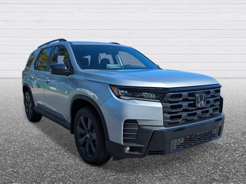 New 2026 Honda Pilot Sport image 7